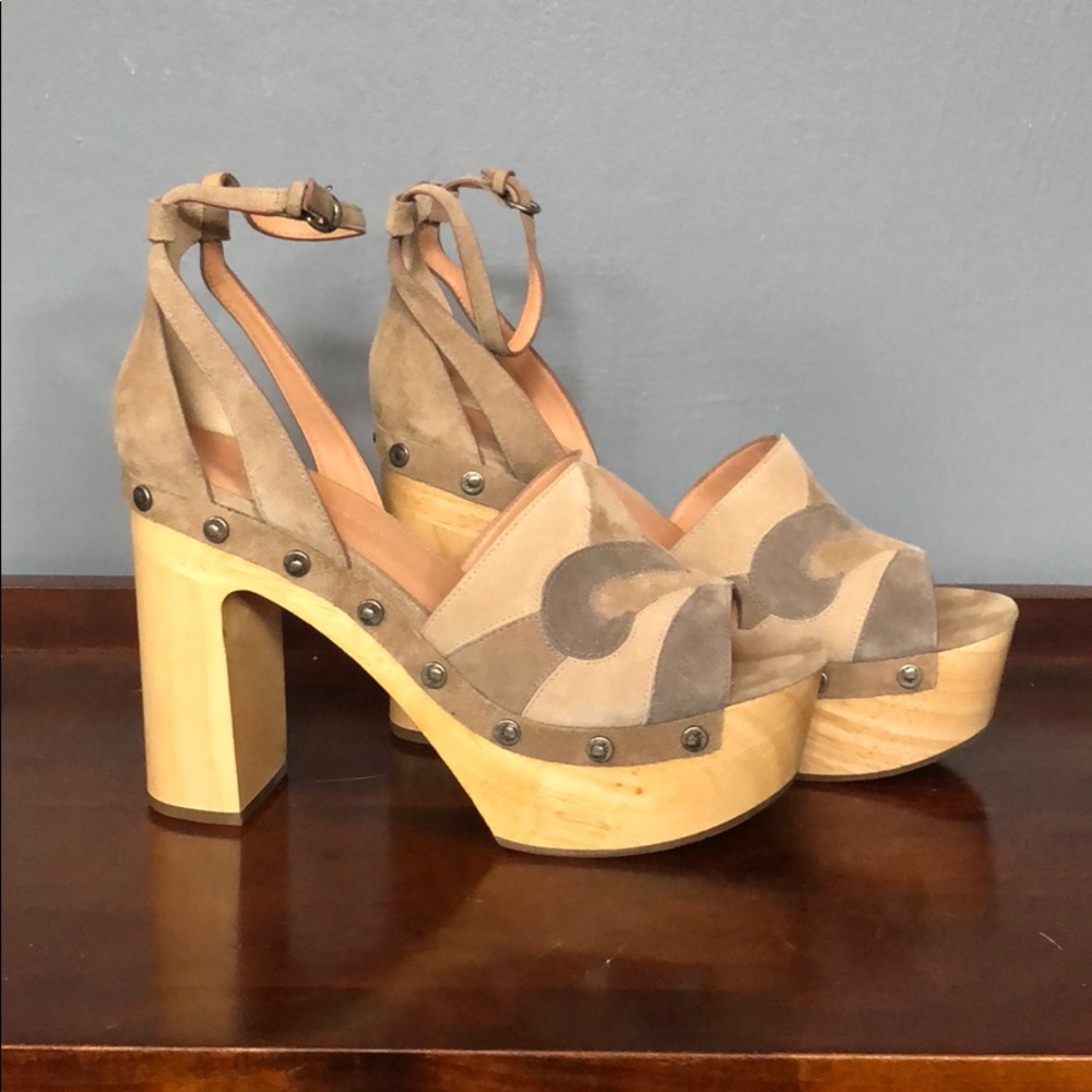 Sigerson Morrison platform sandals. Size 10